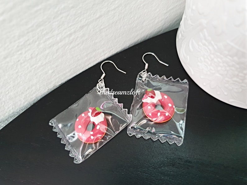 Quirky Fun Gift Donut Earrings Handmade Charm Kawaii Strawberry Donut Post Earrings Strawberry Donut In A Bag