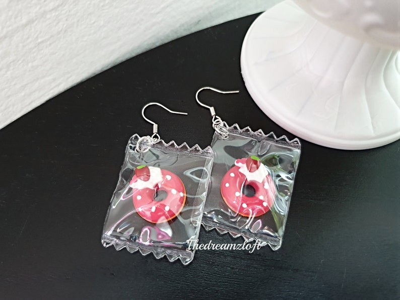 Quirky Fun Gift Donut Earrings Handmade Charm Kawaii Strawberry Donut Post Earrings Strawberry Donut In A Bag