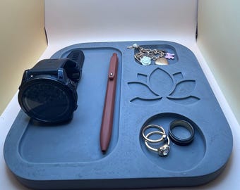 Bandeja multiusos para vasos y joyas / Bandeja organizadora moderna / Organizador de mesilla de noche