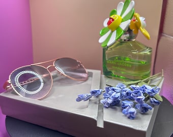 Taca na biżuterię Stillmark Concrete | Organizer na okulary przeciwsłoneczne i biżuterię | Nowoczesny wystrój parkingowy