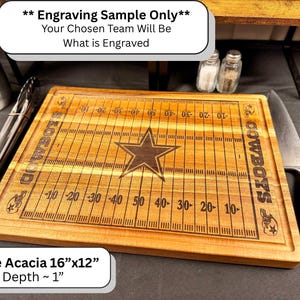 Custom Football Cutting Board, Personalized Green Bay Packers Fan Charcuterie Board, Serving Tray, Engraved Football Field Kitchen Decor bild 13