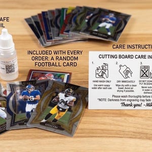 Custom Football Cutting Board, Personalized Green Bay Packers Fan Charcuterie Board, Serving Tray, Engraved Football Field Kitchen Decor bild 18