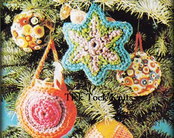 No.543 Crochet Pattern Candy Pocket Christmas Tree Ornaments PDF - Holiday Gift Card Holders - 1970's Vintage Retro Crochet Pattern