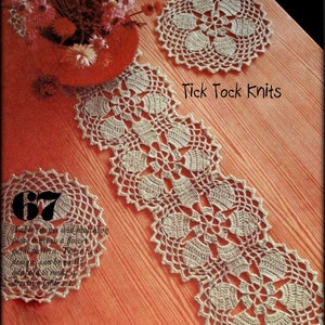 No.880 Crochet Pattern PDF - Flower Petal Table Runner & Place Mats - Dresser Doily Doilies Placemat 1970&#39;s Vintage Crochet Pattern