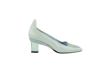 CHARLES JOURDAN Mid-Heel Pump