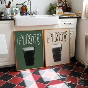 Impresión de una pinta de Guinness / Póster de Split The G / Arte mural del Día de San Patricio irlandés / Decoración de bar / Hogar nuevo / Regalo de cerveza de moda para amigos y hermanos imagen 4