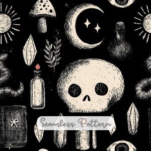 Peut inclure: Un motif répétitif sur fond noir présentant des illustrations dessinées à la main en crème et blanc. Le design comprend un crâne, un croissant de lune, des soleils, des champignons, des cristaux, des fioles, des bougies, un livre et des branches.