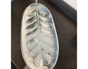 Vtg FB Rogers Silver Co 1883 Crown Trademark #5746 Banana Leaf Serving Tray