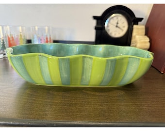 Gail Pittman Southern Living Provence Bol con volantes de 28 cm (11 pulgadas) a rayas verdes y azules