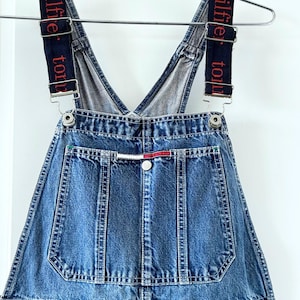 90-tals Tommy Hilfiger Denimoveraller med stavelselogotyp, baggy passform, dam, large