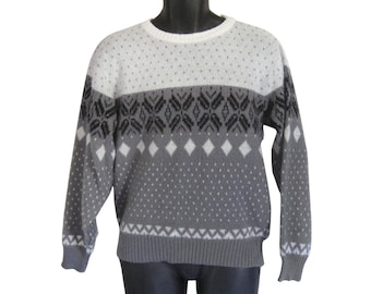 Vintage Snowflake Sweater Men 80s Sweater Gray Sweater 1980s Sweater Sweater Ski Sweater Knit Sweater Men Jumper Men Pullover Sweater Winter