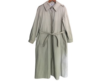The Perfect Classic Vintage Trench Coat With Waist Tie (Women's Size 13/14)