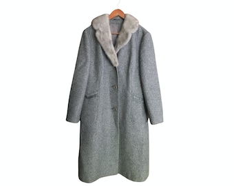 Capsule Wardrobe Item: Vintage Long Gray Herringbone Wool Coat With Fox Fur Collar (Women's Size XL)