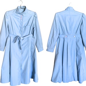 Vintage 1980s Light Blue Trench Coat (Women&#39;s Size 12 Petite)