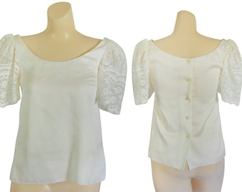 Vintage White Lace Puff Sleeve Blouse (Women's Size XS)