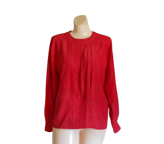 red shirt for ladies