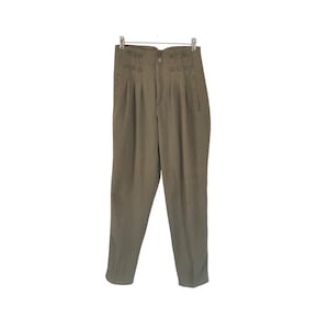 Vintage Pleated Trousers - Tapered Leg - Olive Green (Women&#39;s Size 4)