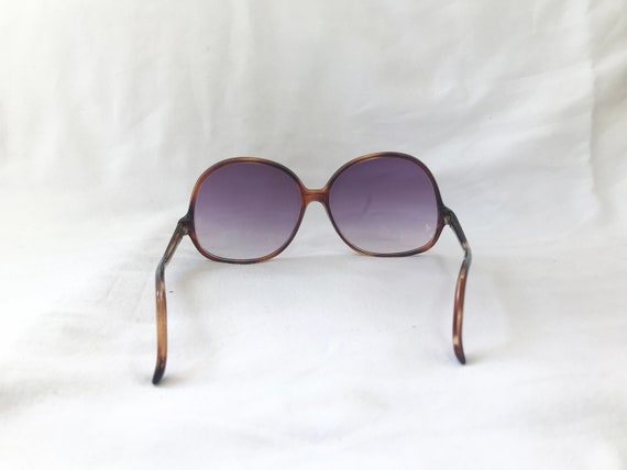 Big Vintage 80s Sunglasses - Tortoise Shell Frame… - image 4