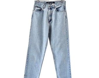 Vintage DKNY Mom Jeans 90s USA Made High Rise Light Wash Denim Jeans Women’s Size 10
