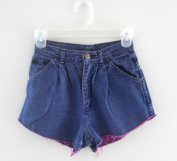 Vintage Cutoff Denim High Waisted Shorts - Hot Pi… - image 3