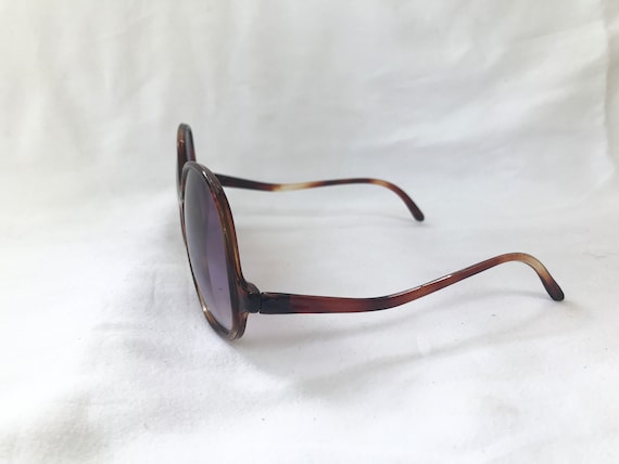 Big Vintage 80s Sunglasses - Tortoise Shell Frame… - image 3