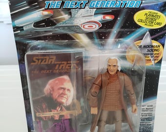 Vintage 1994 Star Trek TNG Dr. Noonian Soong Playmates Action Figure Sealed
