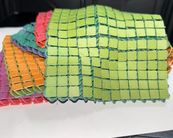 Cuadrado antiestrés articulado impreso en 3D / Juguete sensorial de escritorio con clic