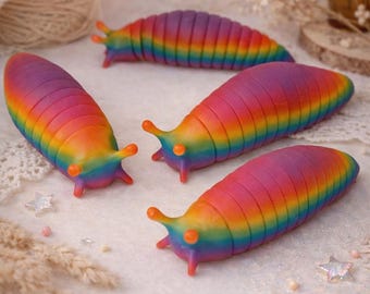 Juguete antiestrés articulado con forma de babosa arcoíris / Juguete sensorial de escritorio impreso en 3D (5 pulgadas)