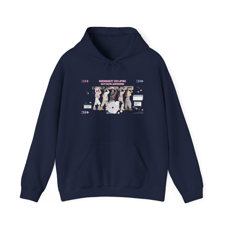 Felpa con cappuccio e stampa grafica K-pop "Midnight Eclipse" / Maglione comodo in misto cotone e poliestere immagine 18