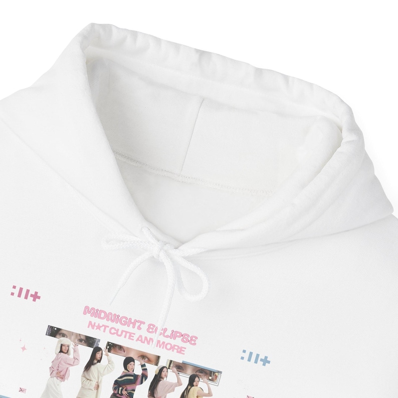 Felpa con cappuccio e stampa grafica K-pop "Midnight Eclipse" / Maglione comodo in misto cotone e poliestere immagine 4