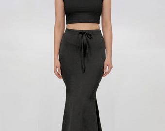 Black Saree Shapewear Petticoat for Women, Stretchable Lycra Mermaid Fit Saree Silhouette Skirt with Adjustable Waist