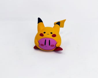 Figura de resina de Kirby Pikachu pintada a mano