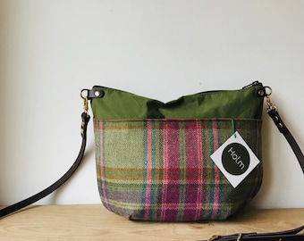 Green Tweed and Dry Wax Canvas Cross Body Bag - NEVIS - Standard size - Exterior Pocket Adjustable Leather Shoulder Strap Day Purse by Holm