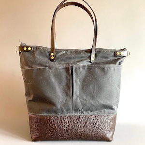 LEWIS Leather and waxed canvas Diaper Bag, market bag, changing bag, work tote, travel bag, nappy bag, waterproof bag byHOLMgoods afbeelding 8