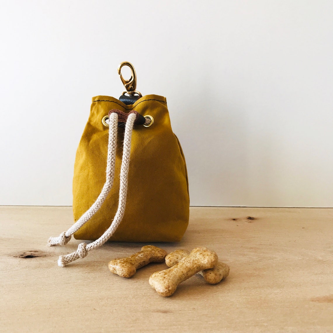 Puppy Dog Training Treat Bag Waterproof Waxed Canvas. Fits Etsy