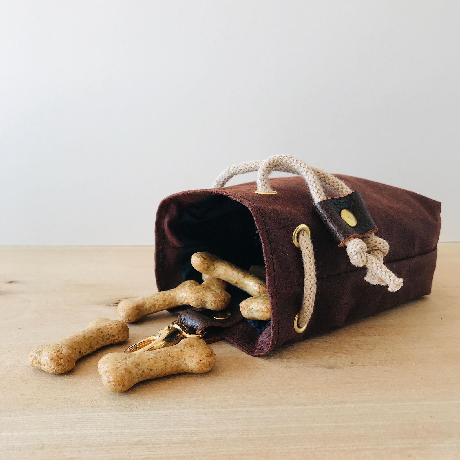 Puppy Dog Training Treat Bag Waterproof Waxed Canvas. Fits Etsy