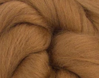 4oz  Sienna Merino Wool Premium Combed Top Roving for Needle or Wet Felting or Spinning FREE SHIPPING