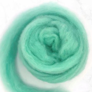 4oz.  Aqua Color Carded Corriedale Wool Sliver (Roving) for Needle Felting or Spinning FREE SHIPPING