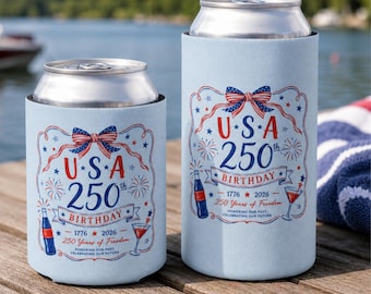 Enfriador de latas del 4 de julio, fiesta de cumpleaños número 250, funda para bebidas "Orgullosamente estadounidense", aislante para bebidas del 4 de julio, recuerdo de fiesta de verano de EE. UU.