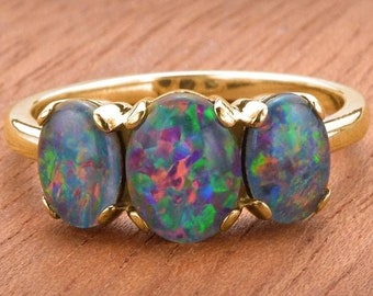 Three Opals Gold Ring Large Opal Ring Australian Opal 18K 14K Gold Ring 3 Stone Rings for Women Wedding Anniversary Gift