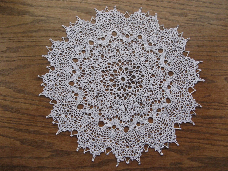 Crochet round Spellbinding 17 inch doily image 1