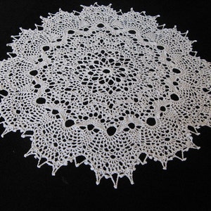 Crochet round Spellbinding 17 inch doily image 5