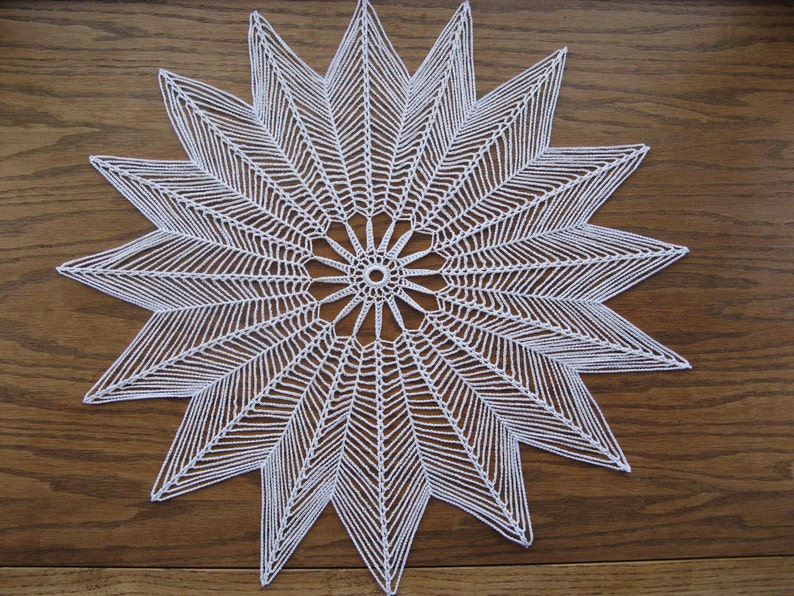 Crocheted round 16 inch doily image 1