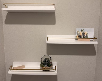 Set mit 3 an der Wand befestigten schwebenden Holz- und Metallregalen für Wohnzimmer