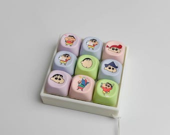 Llavero mecánico personalizado de Crayon Shin Chan / 1/2/3/4/2x2/3x3 teclas / Llavero para aliviar el estrés por TDAH, regalo para entusiastas de los teclados