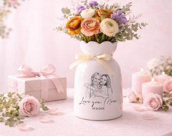 Personalized Photo Vase for Mom, Custom Flower Vase Gift, Mother of the Bride Groom Photo Gift, Birthday Gift for Mom
