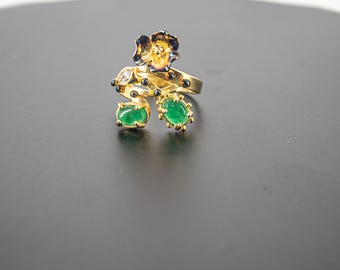 Anillo de ágata verde orgánico hecho a mano, chapado en oro de 14 quilates, con detalles en rodio negro, latón sin níquel y diseño bohemio grueso y ajustable.
