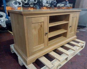 Solid Wood TV Stand, Oak Media Console Cabinet, Handmade Wooden TV Unit with Storage, Rustic Farmhouse Entertainment Center