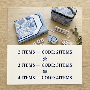 American Mahjong Set | Blue & White Mahjong Mat with Rules · Mahjong Tiles · Card Holders · Tile Bag — Coastal Mahjong Gift imagen 4