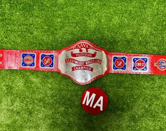 Réplica del cinturón del Campeonato de Lucha Libre de Peso Pesado de la NWA (Televisión), placas de zinc de 4 mm.